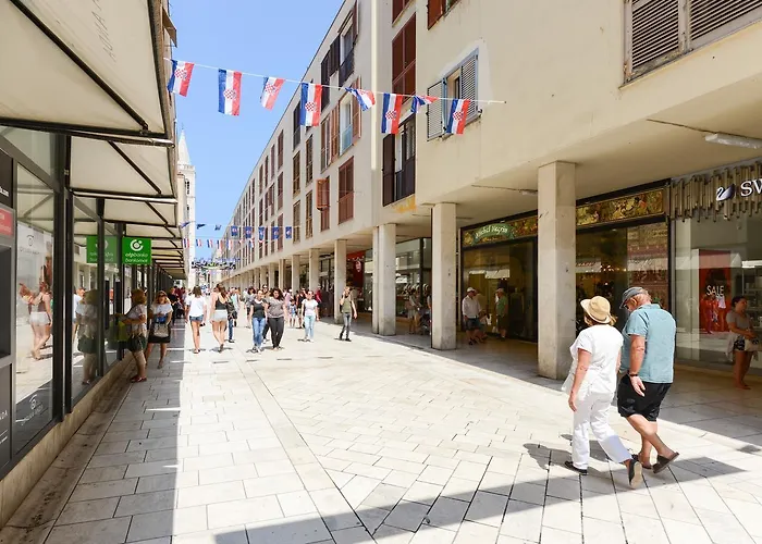 Deluxe Santa Lucia * Zadar