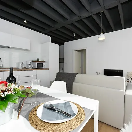 Appartement Deluxe Santa Lucia *