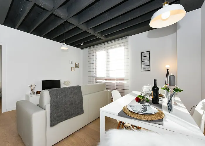 Deluxe Santa Lucia *